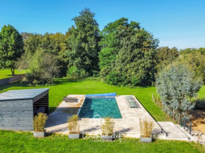 Manoir d'Exception - 20 Personnes - Piscine, Baby-Foot & Tapis de Course